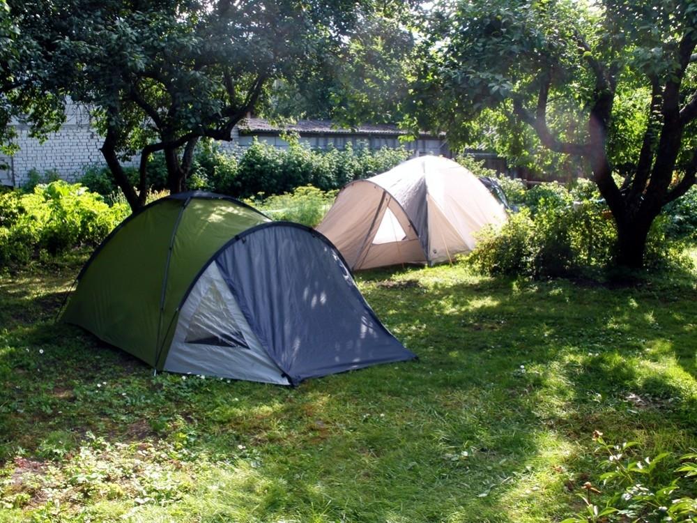 Место для установки палаток на улице Эспланаади