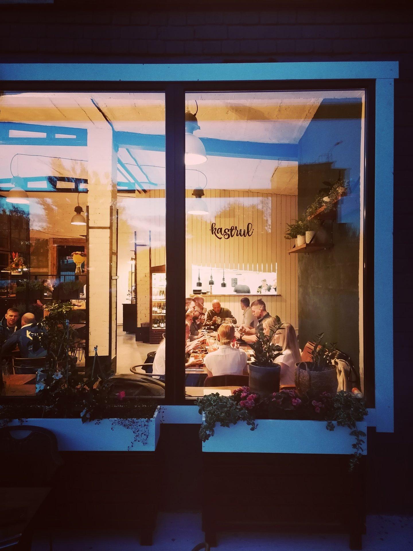 Кафе Kastrul в квартале Сегуторни