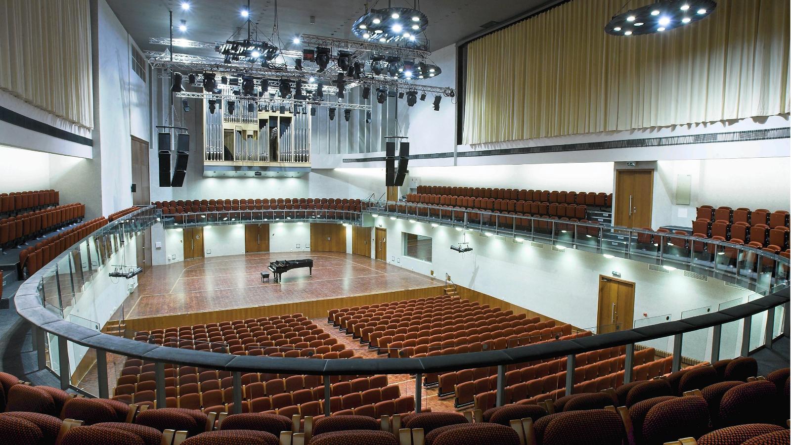 Пярнуский концертный зал