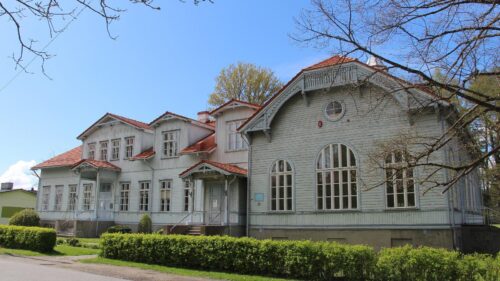 Raeküla Old School Centre