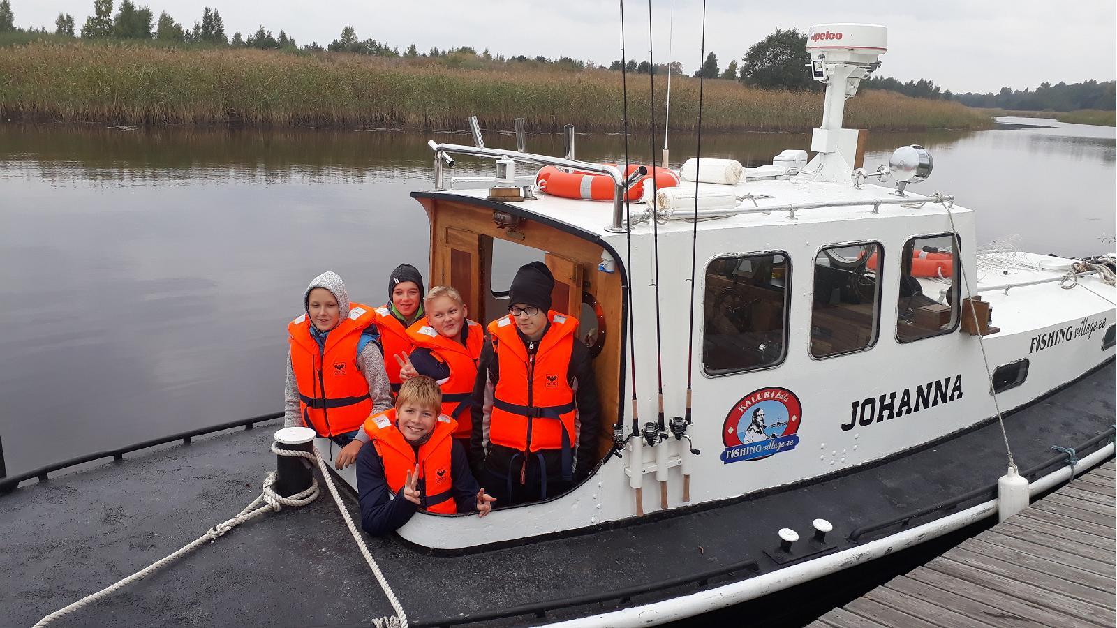 Ferry trip in Pärnu with the historic packet boat Johanna