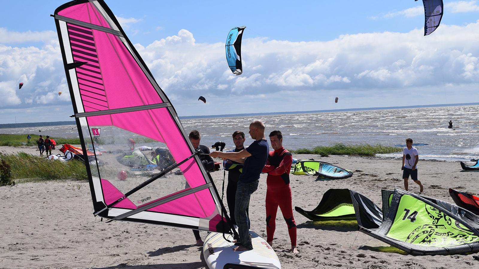 Windsurfing rental and training by Pärnu Surf in Pärnu beach