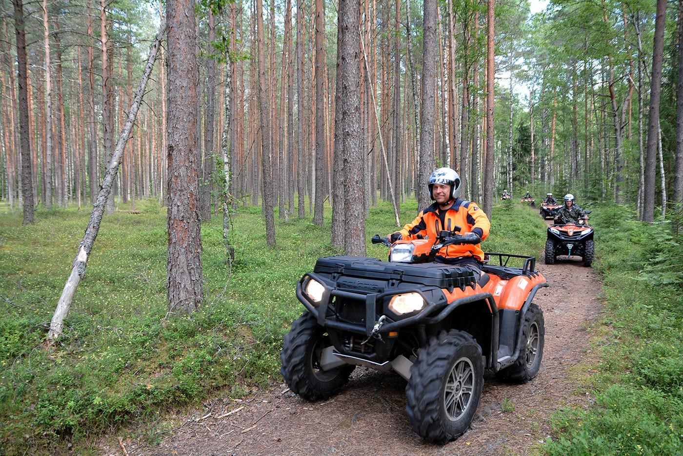 Reiu ATV trip, led by an instructor
