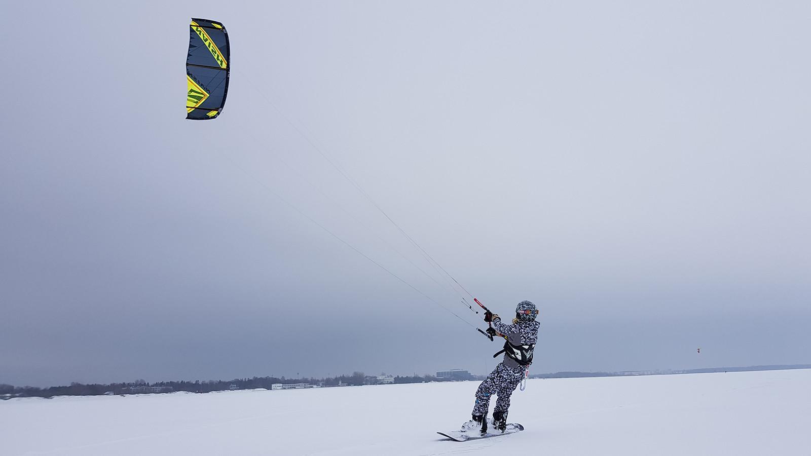 Pärnu Surf Centre – winter kiteboarding training at Pärnu Beach and elsewhere in Estonia