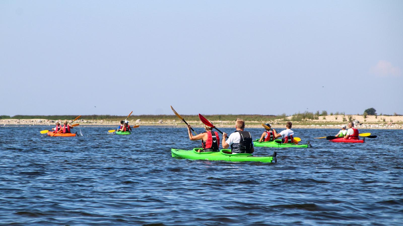 Large canoe and kayak trip to Varbla Islets