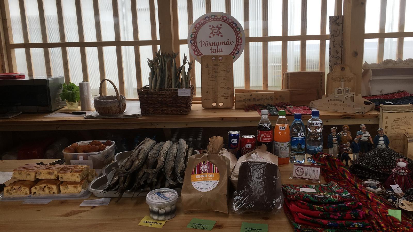 Портовый рынок Кихну – местная еда и изделия ручной работы