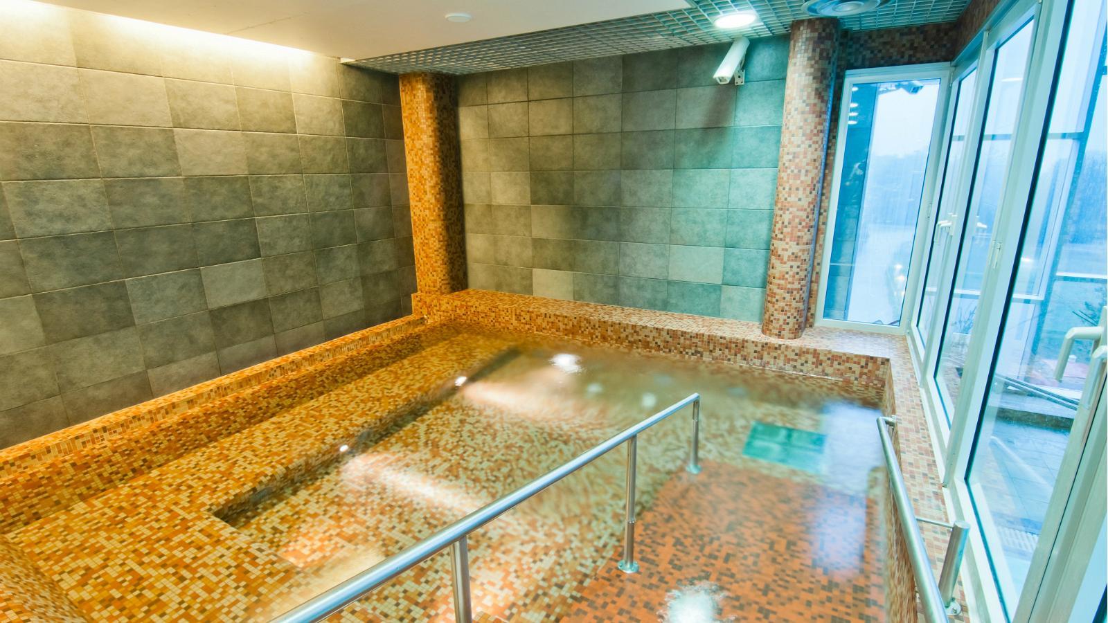 Tervis ravispaahotell sauna- ja veekeskus, Jaapani vann