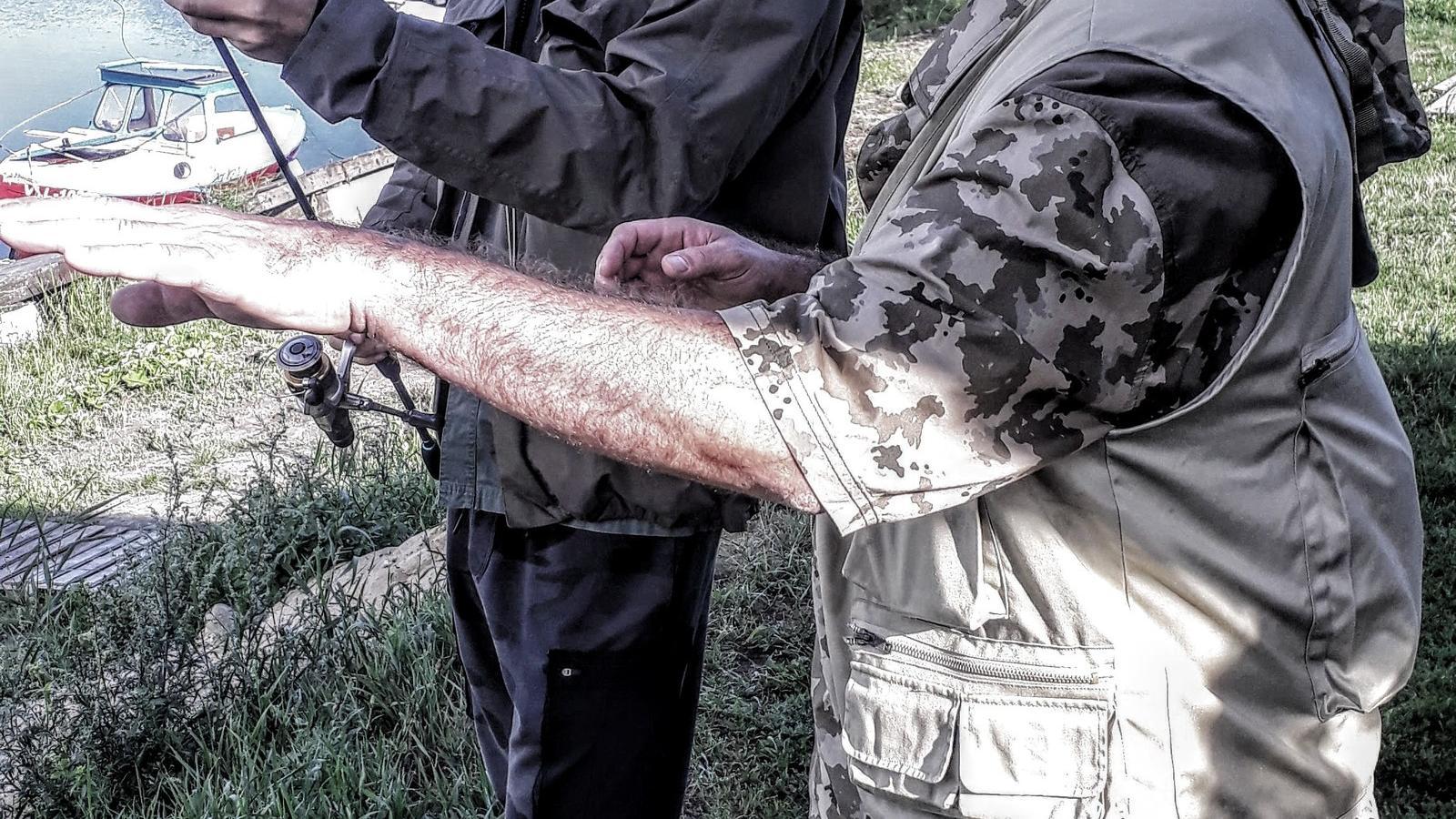 The guide shares tips for both beginners and experienced fishers